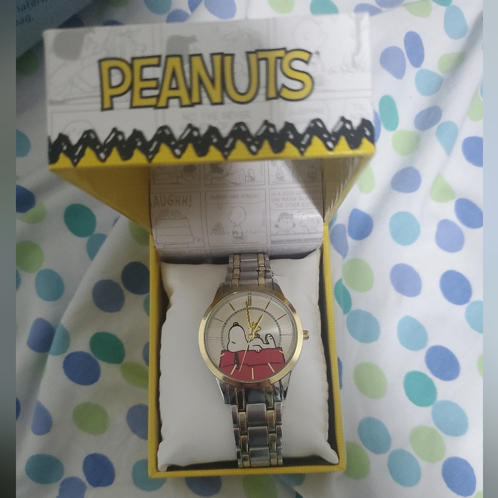 Peanuts Silver and Gold Snoopy Watch with Red Couch Accent